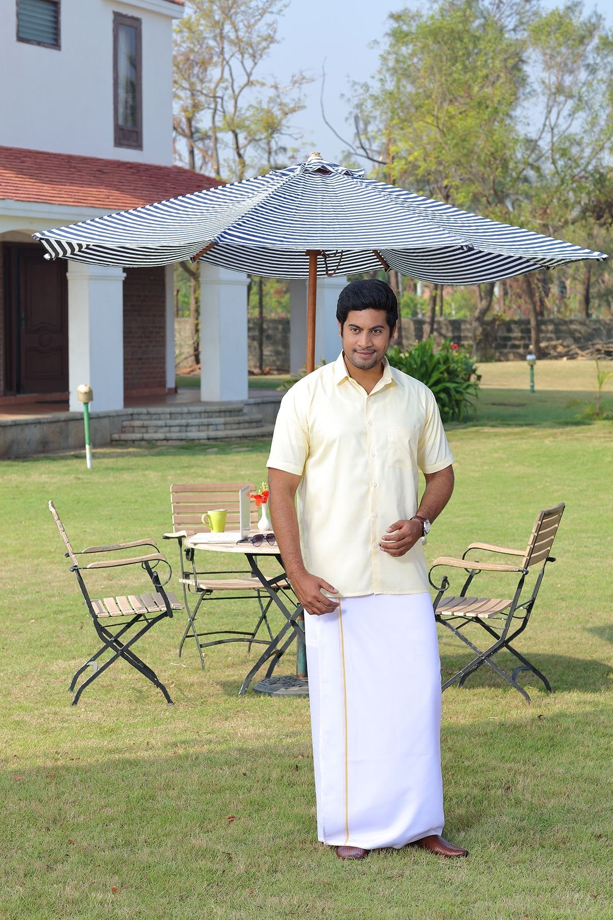 CHAKRAVARTHY Premium